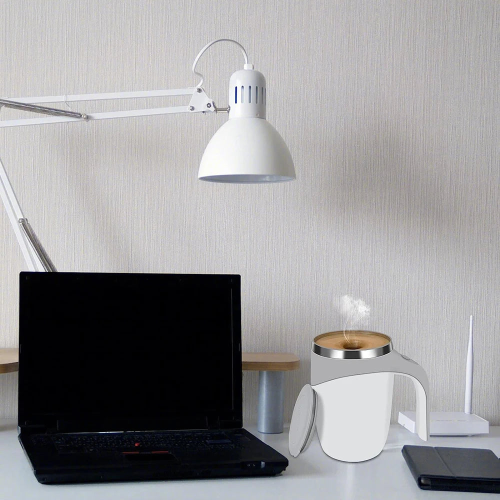 Automatic Stirring Coffee Mug